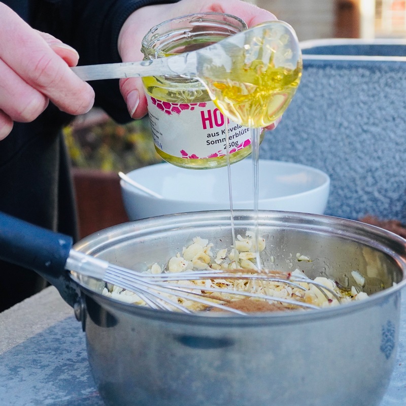 Bratäpfel aus dem Pizzaofen Bienenkönig Niederrhein