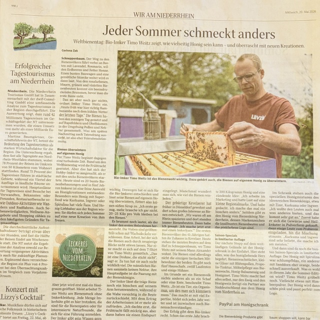 Artikel über Imkerei mit einem Bienenstock und einem Imker in Aktion.